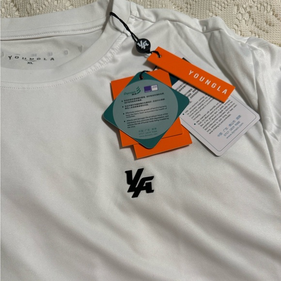YoungLA Long Sleeve White Compression Workout Tee XL NWT - Picture 2 of 5